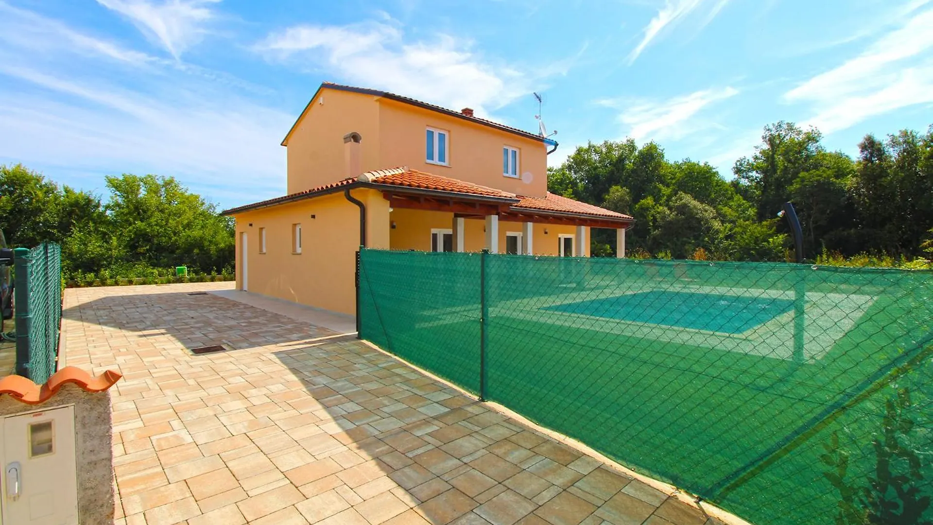 Villa Ruzmarin 2339 Valbandon Croatia