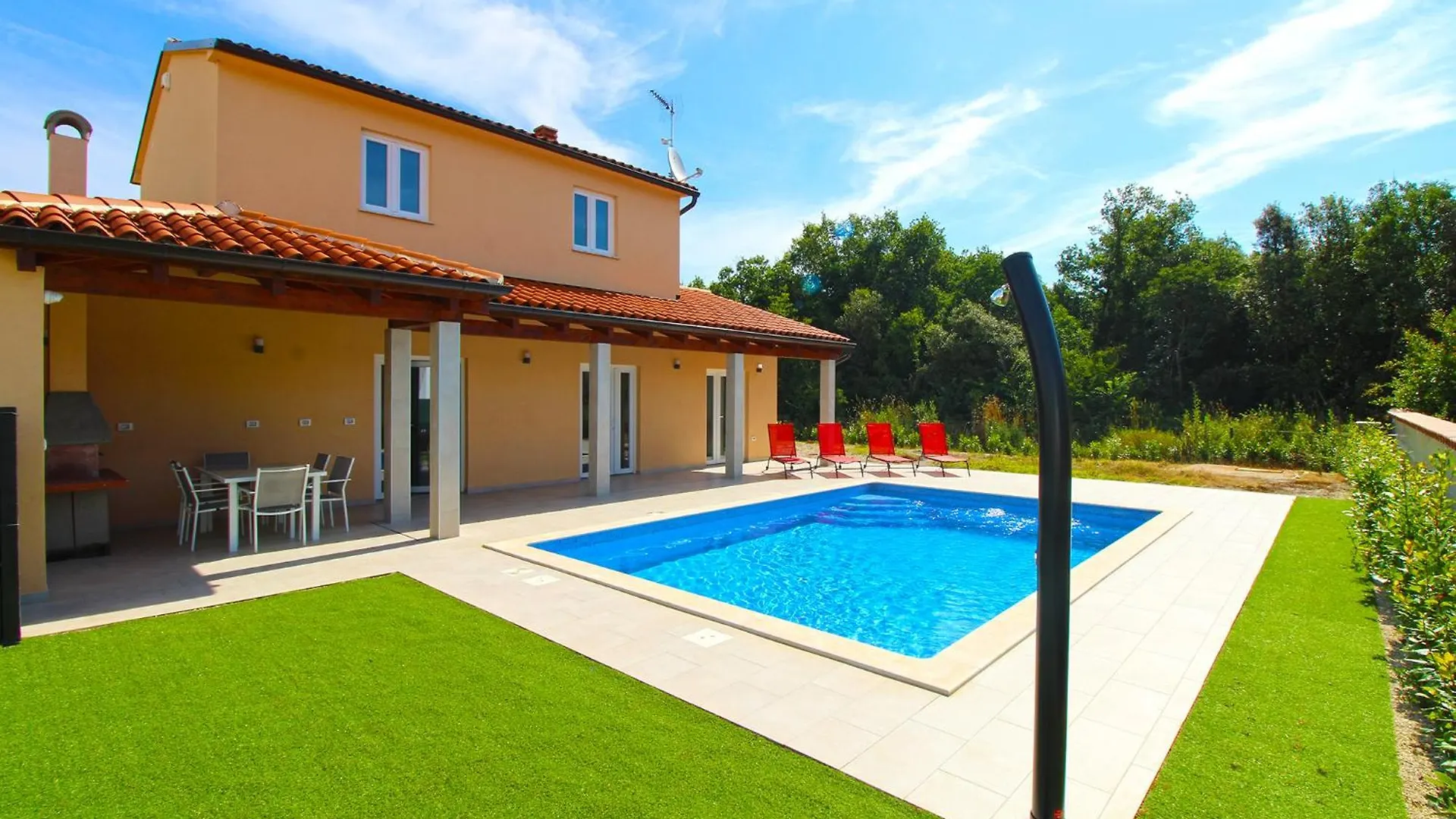 Villa Ruzmarin 2339 Valbandon Croatia